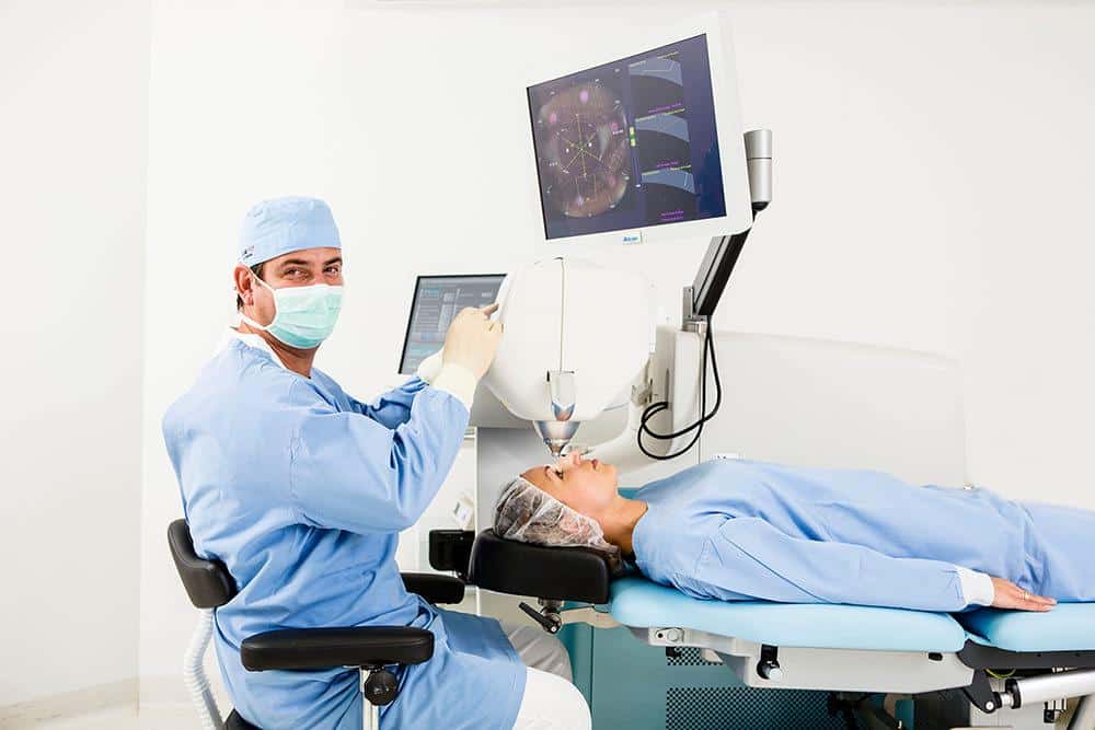 LENSAR® Femtosekundenlaser operating room